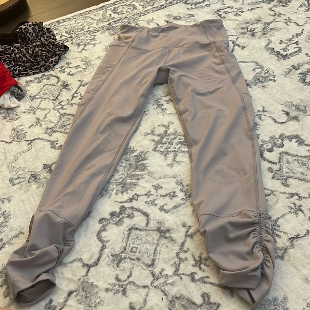 Lilac leggings